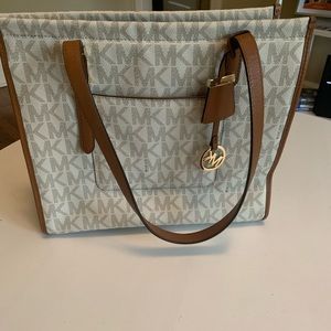 MK purse